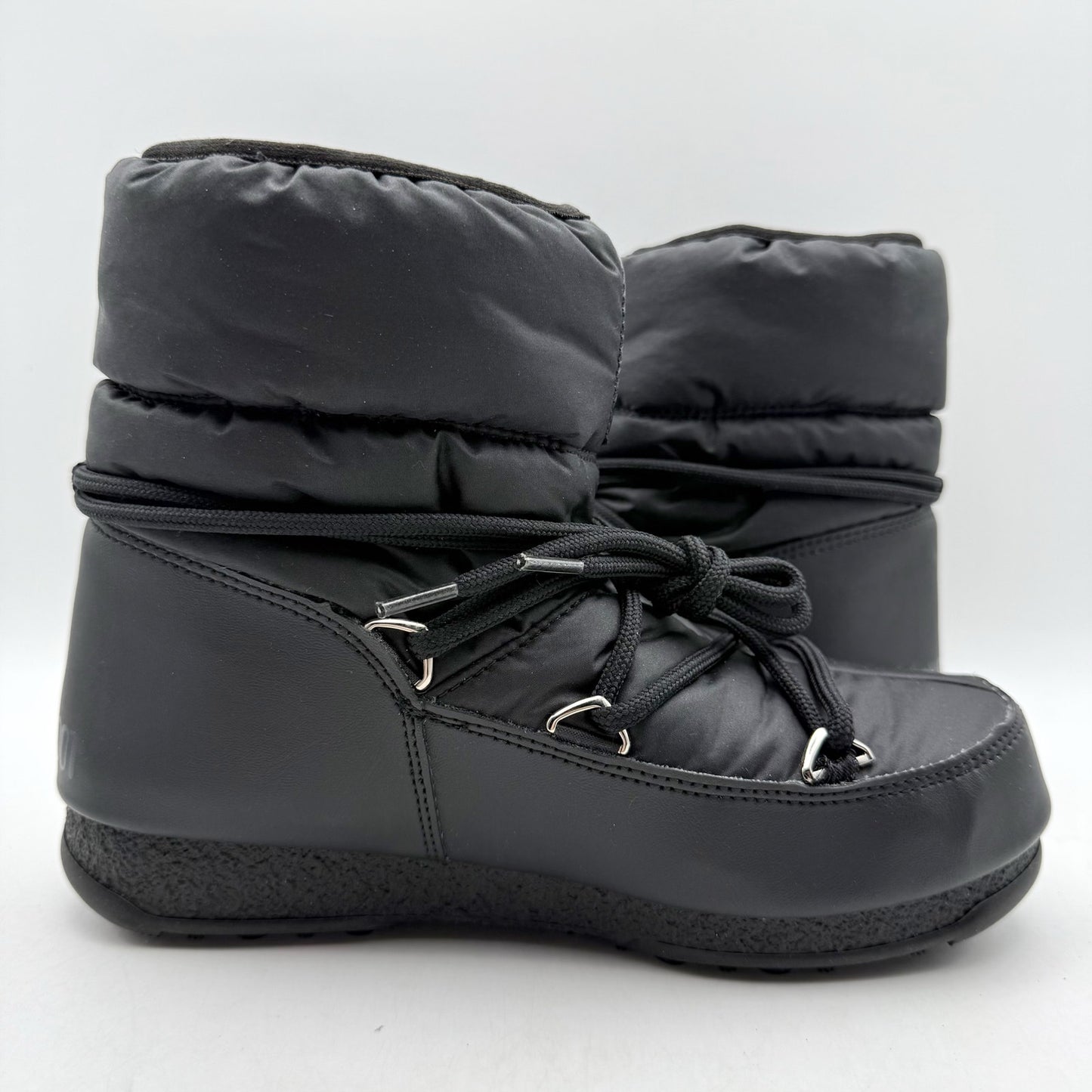 Moon Boot Low Nylon Ankle Boots Size EU 36 US 5.5 Black Waterproof NWOB