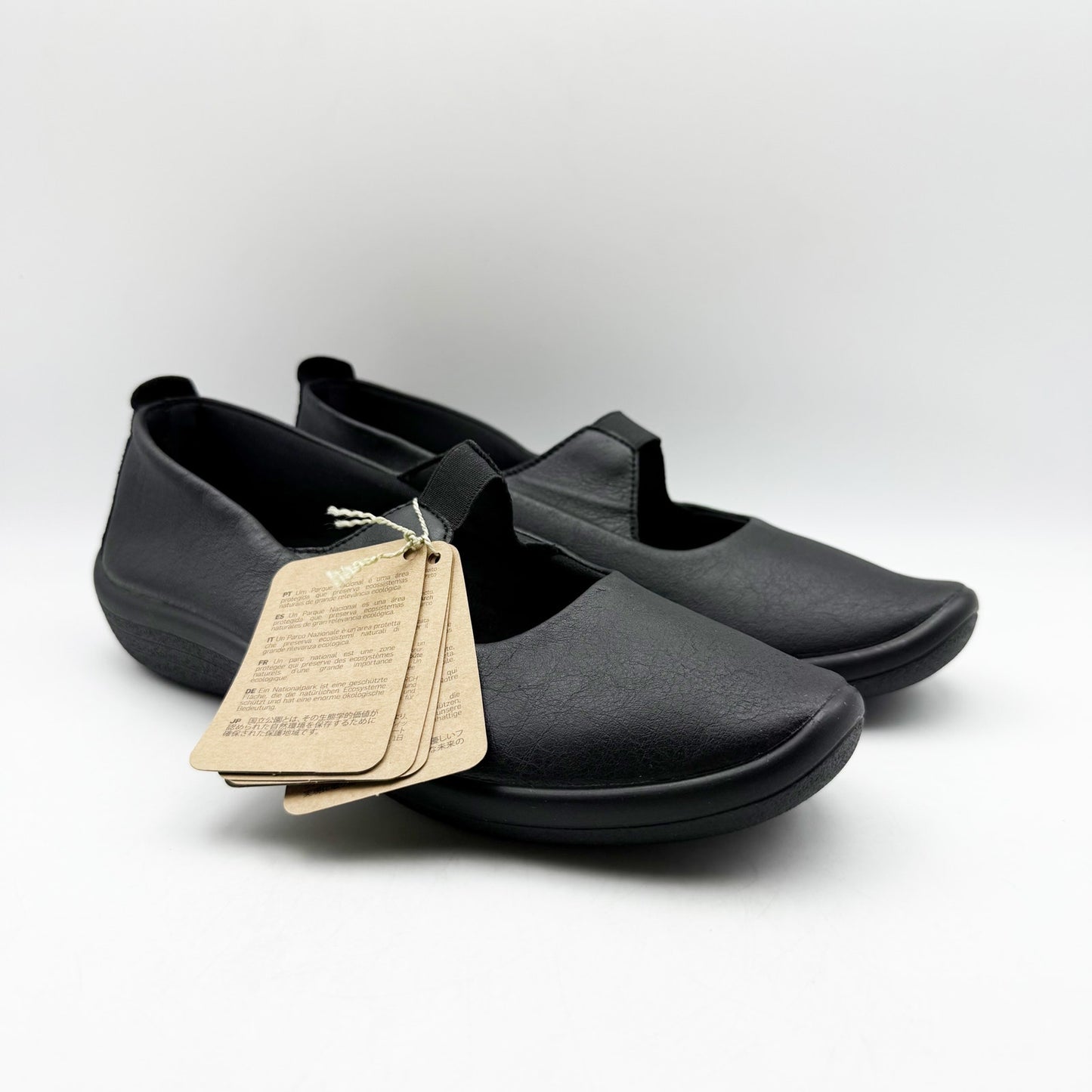 Arcopedico Womens Itatiaia Flats EU 42 US 11 Black Slip On NWOB