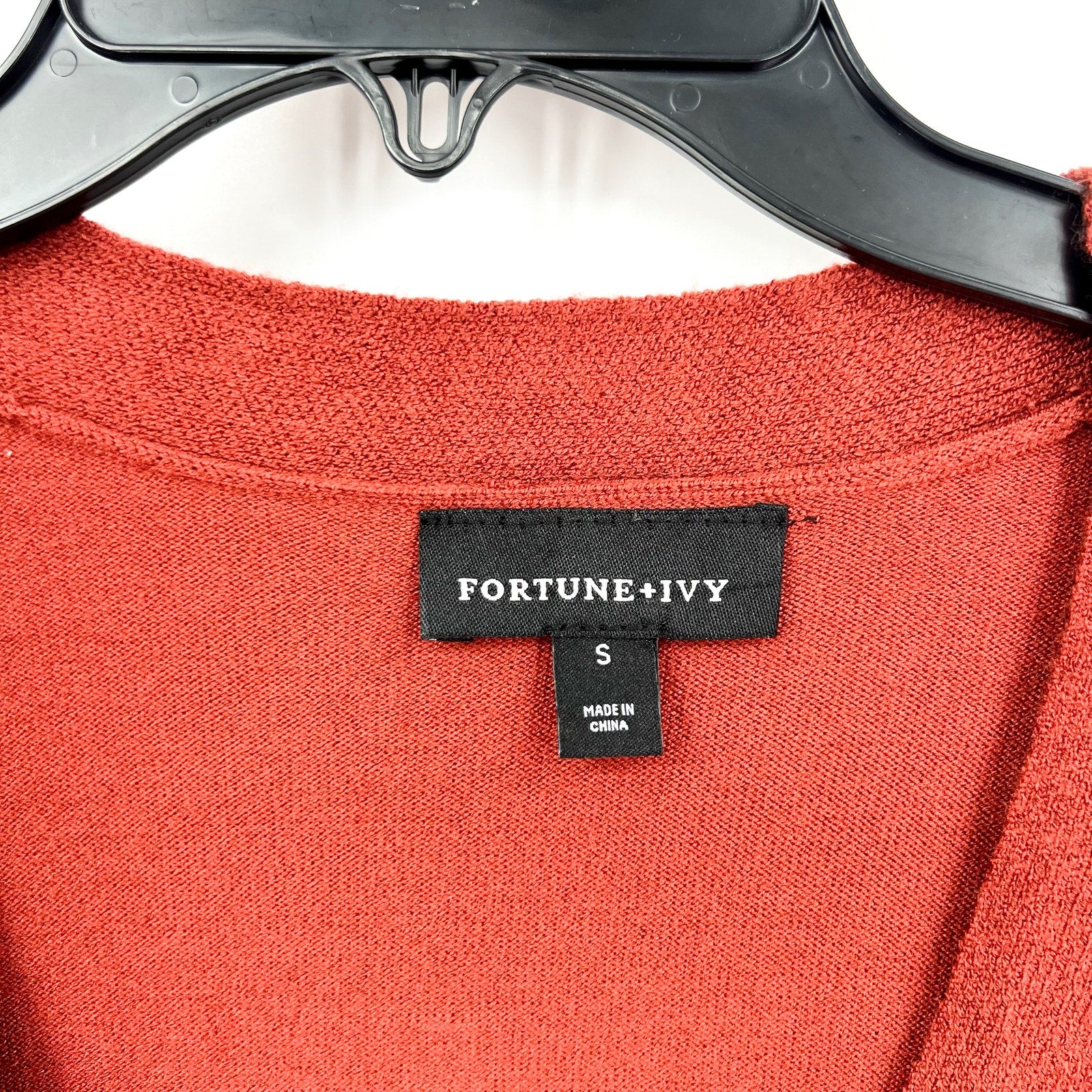 FORTUNE + IVY Womens V-neck Cardigan Small Orage-Red Sweater STITCHFIX NWT