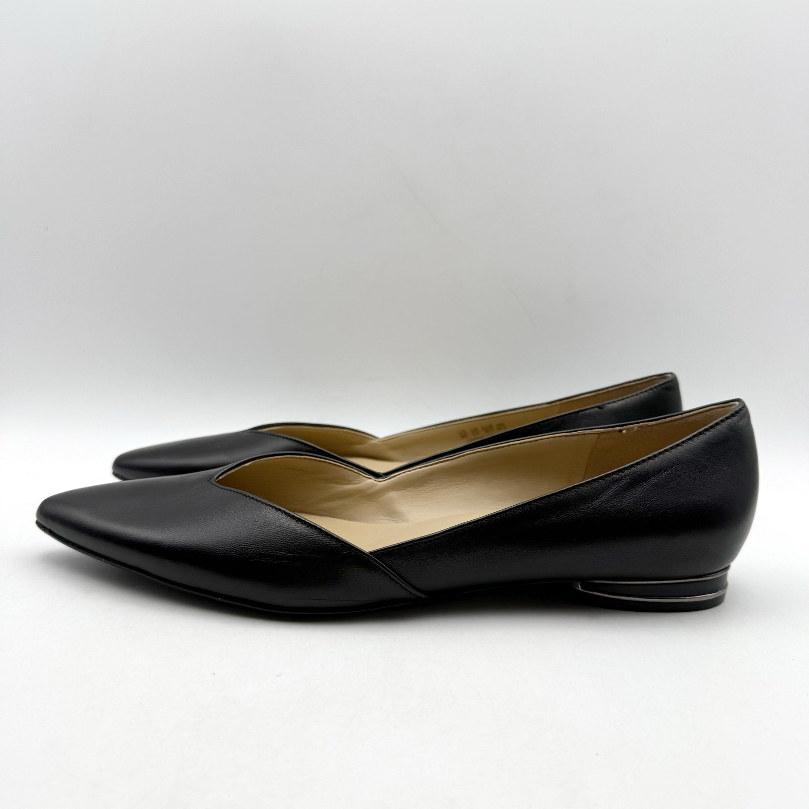 Naturalizer Womens Havana Flats US 8 NARROW EU 38.5 Black Leather NWOB