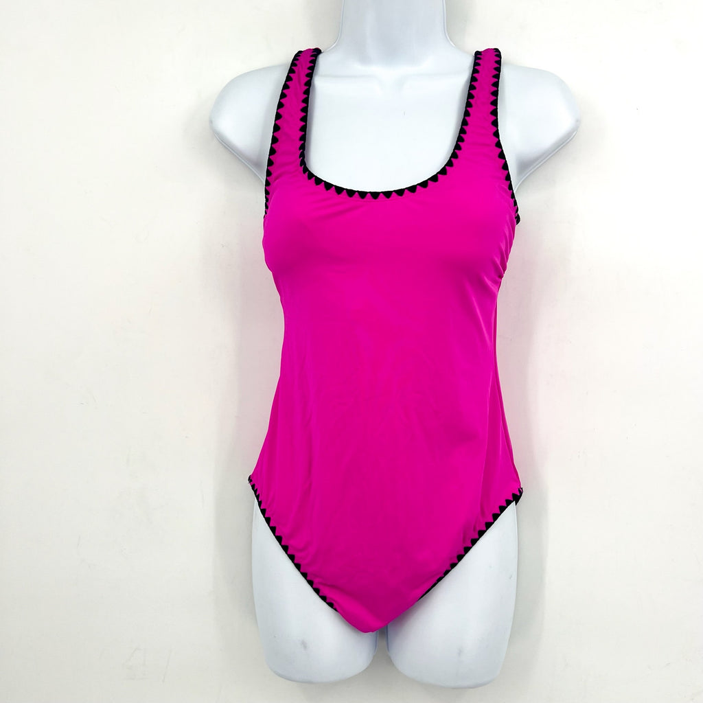 LUCKY BRAND Woman's Spring Shell Stitch One-Piece Swimsuit Medium Pink NWT