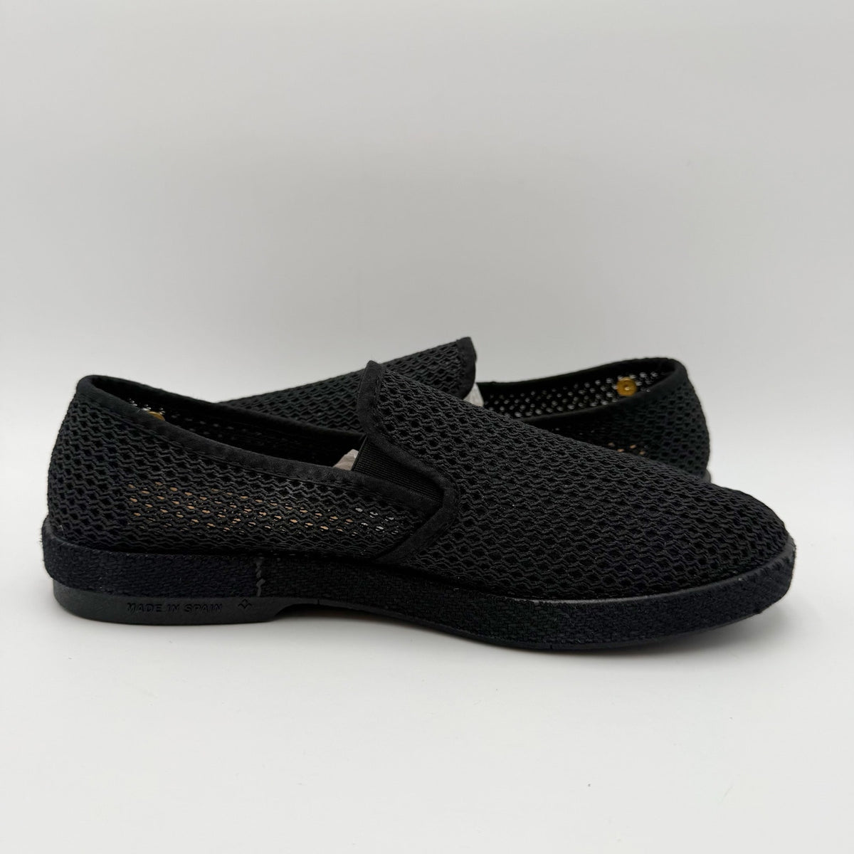 Rivieras Womens Classic Mesh Slip On Shoes Size 7.5 EU 38 Black NIB