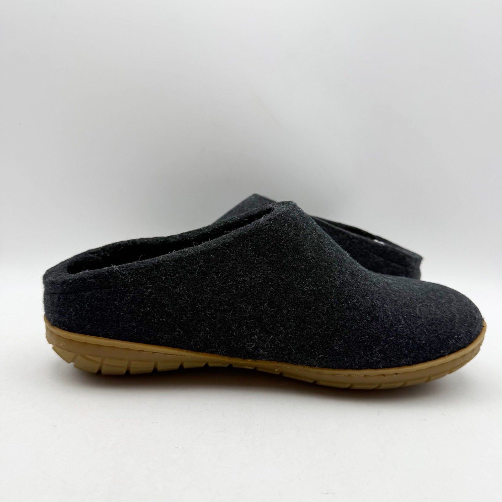 Glerups Womens Slip On Slippers EU 37 US 7 Charcoal Black Wool Rubber Soles NWOB