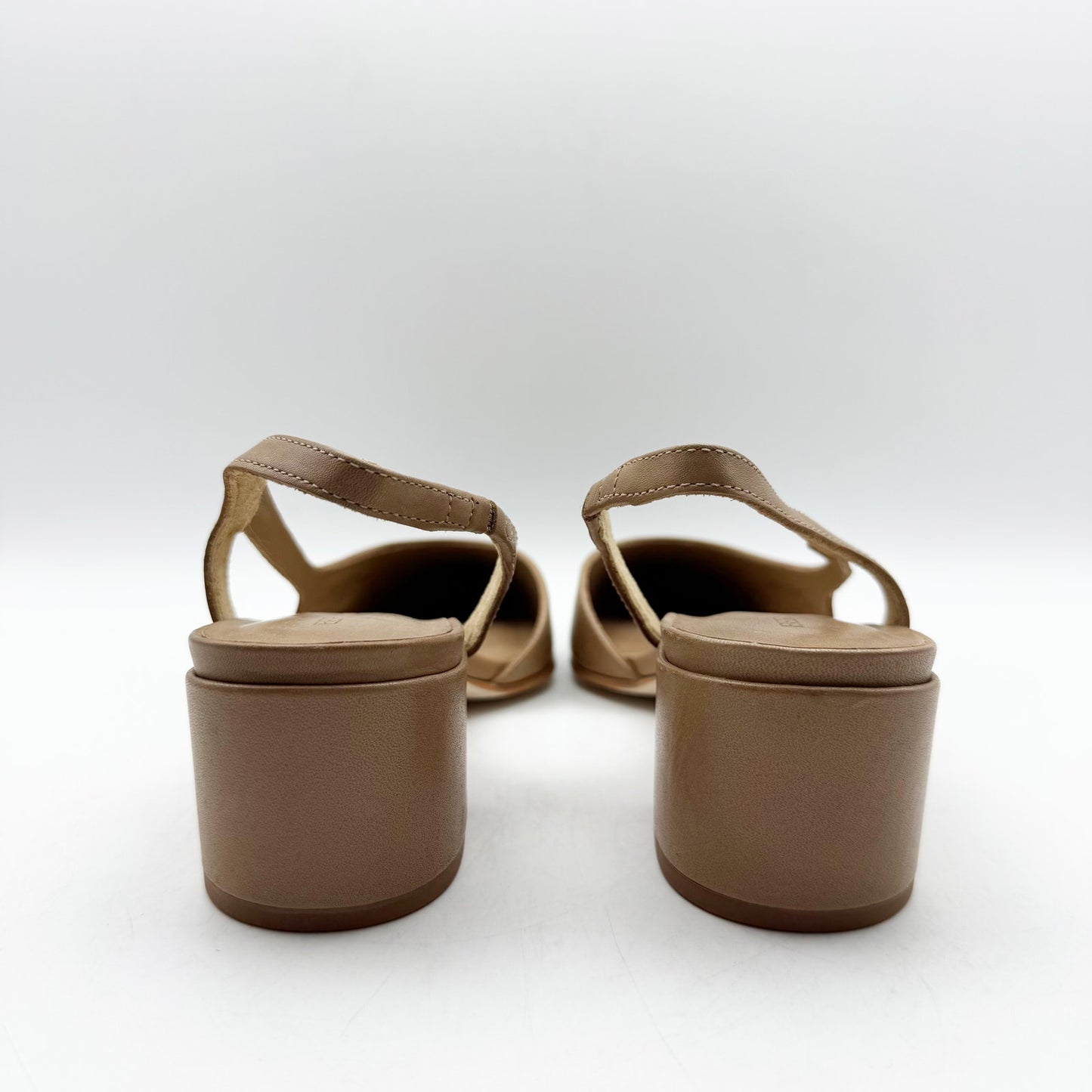 Bernardo Women Monroe Heel US 9.5 M Black Tan Leather Sling Back Pointed Toe NIB