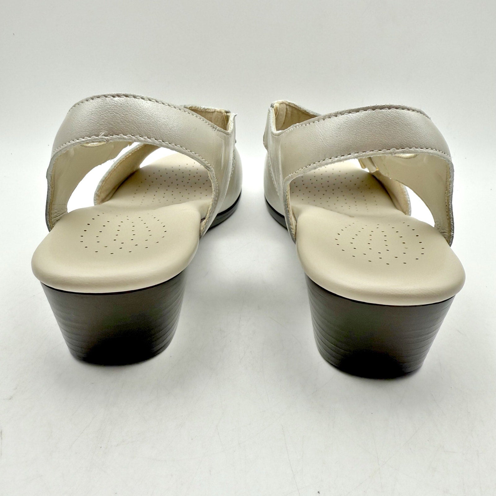 SAS Womens Suntimer Heeled Sandal US 11 Narrow Cream Leather NIB