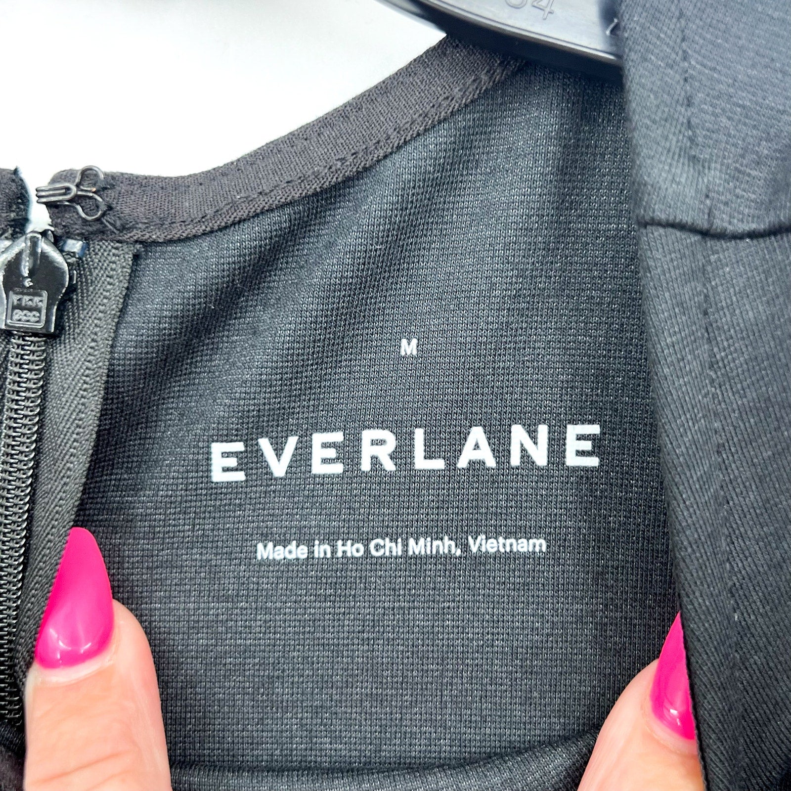 EVERLANE Women's The Dream '90s Shift Dress Medium Black Sleeveless Stretch NWT