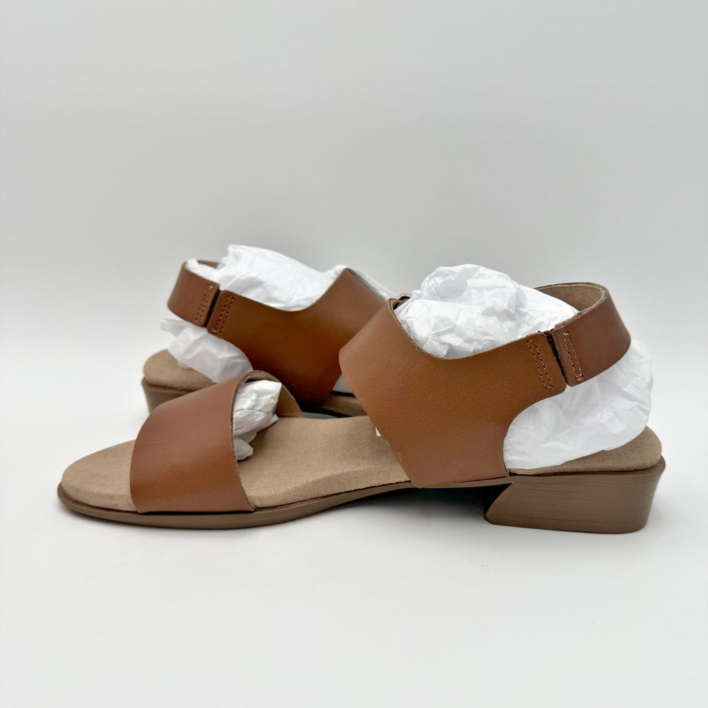 Munro Womens Cleo Double Strap Sandals Size 6.5 M Saddle Brown Leather NIB