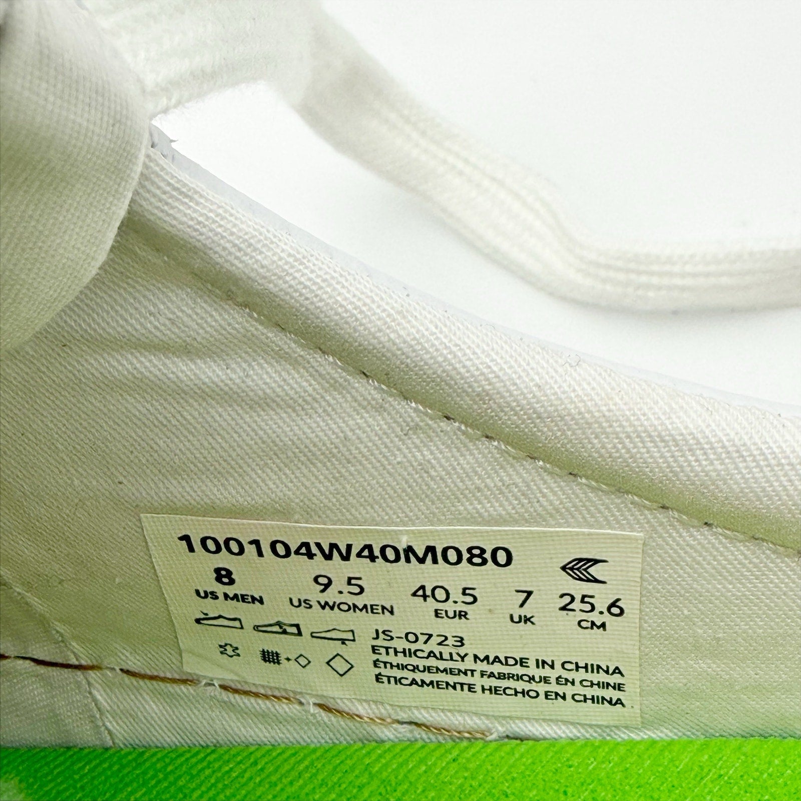 CARIUMA Womens OCA Low Sneakers US 9.5 EU 40.5 White Leather Gum NIB
