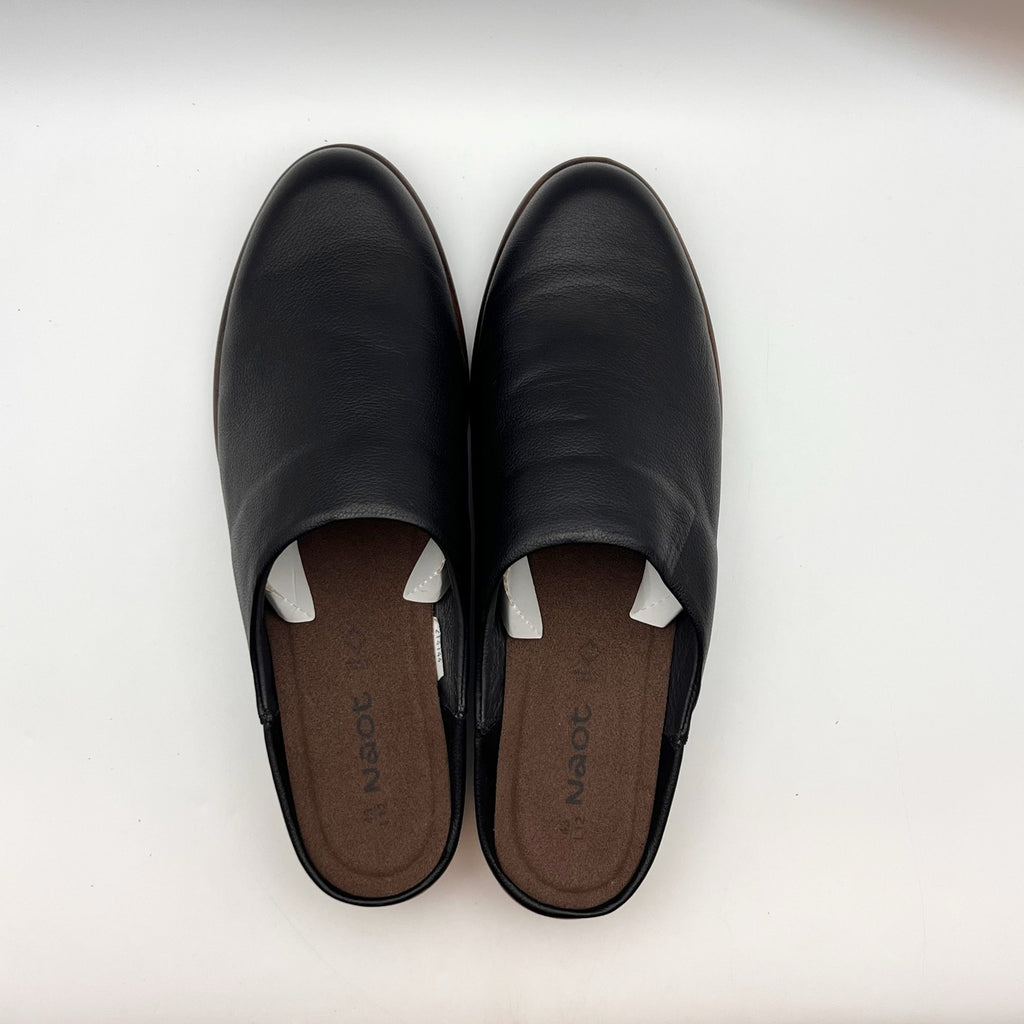 Naot Womens Lodos Clogs EU 43 US Size 12 Black Leather Slip On NWOB