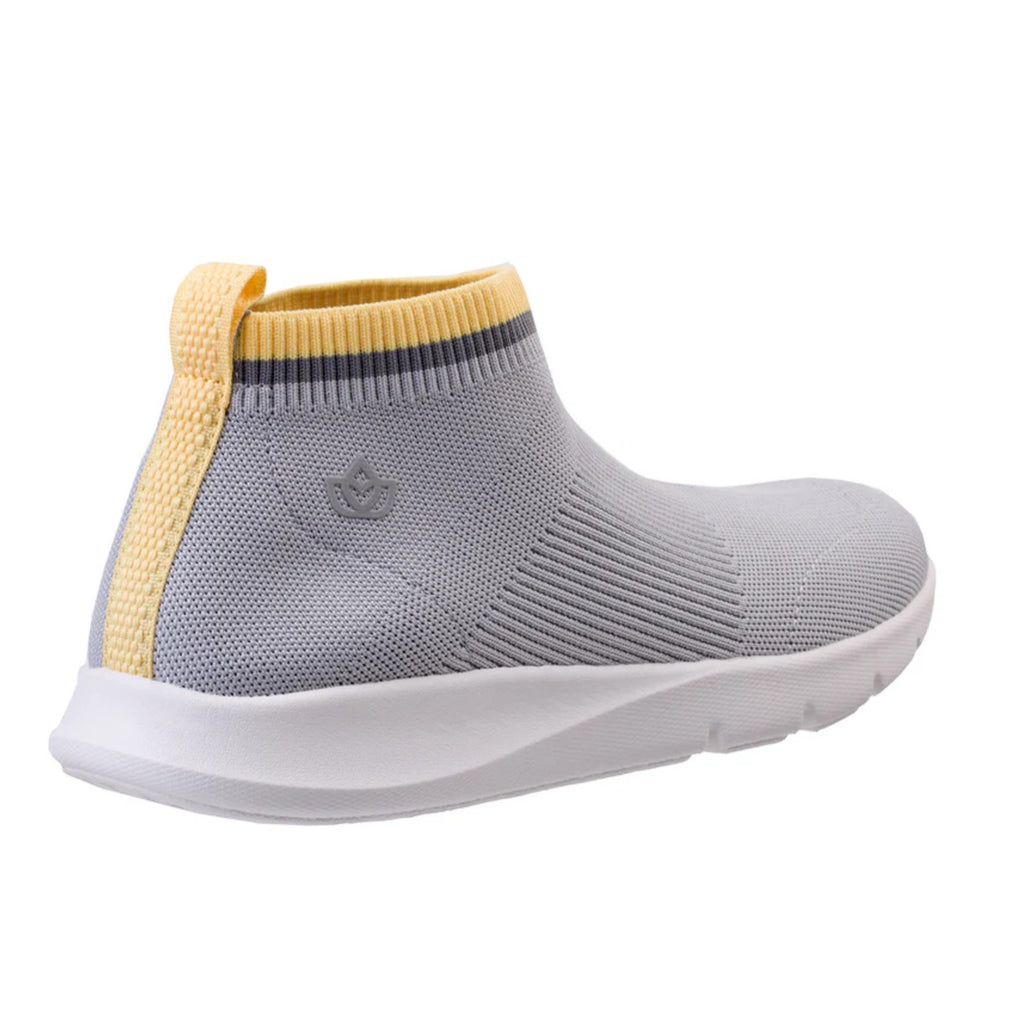Spenco Waco Womens Pure Love Knit Sneakers Size 8.5 Glacier Grey Slip On NIB