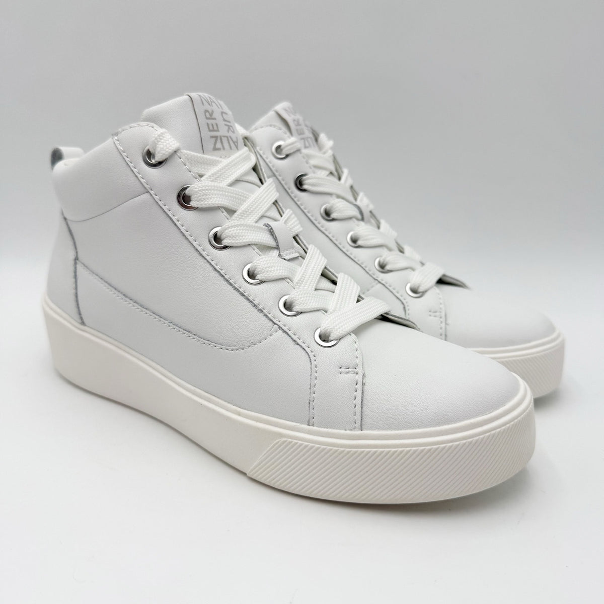 Naturalizer Womens Morrison Mid High Top Casual Sneakers US 6 White Leather NIB