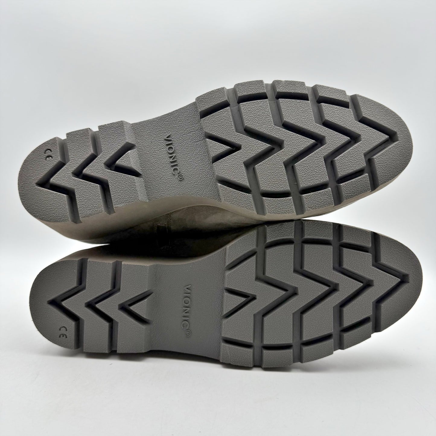 Vionic Womens Aria Ankle Booties US 12 Wide EU 43 Grey Suede NWOB