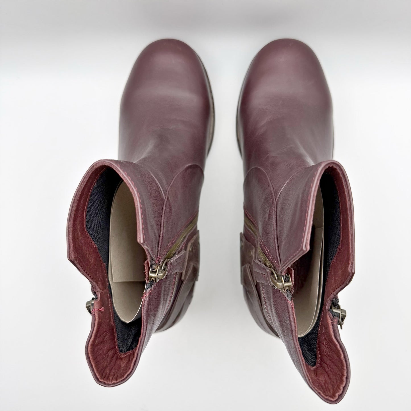 Bueno Womens Fallon Bootie EU 38 US 7.5-8 Dark Red Purple Leather NIB