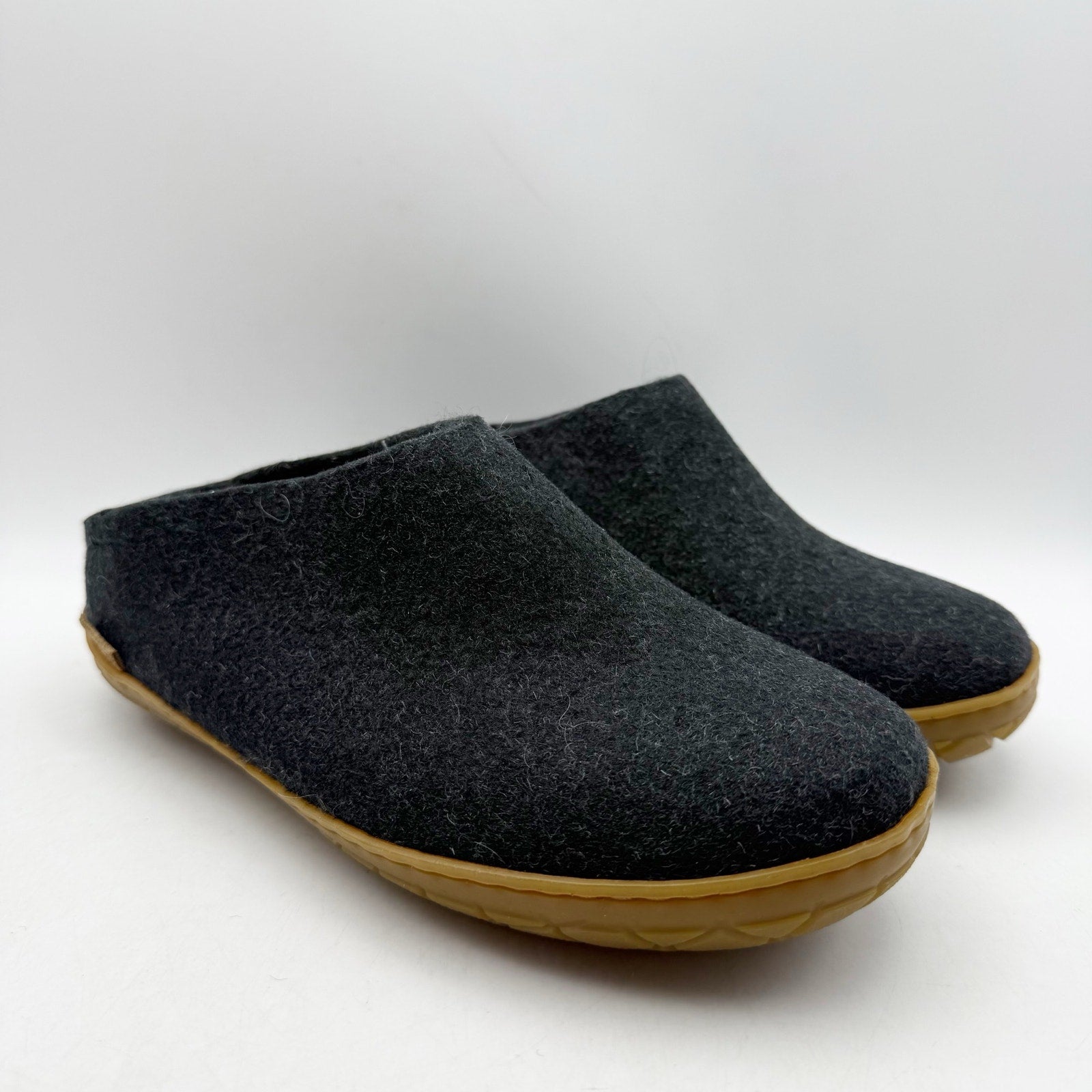 Glerups Womens Slip On Slippers EU 37 US 7 Charcoal Black Wool Rubber Soles NWOB