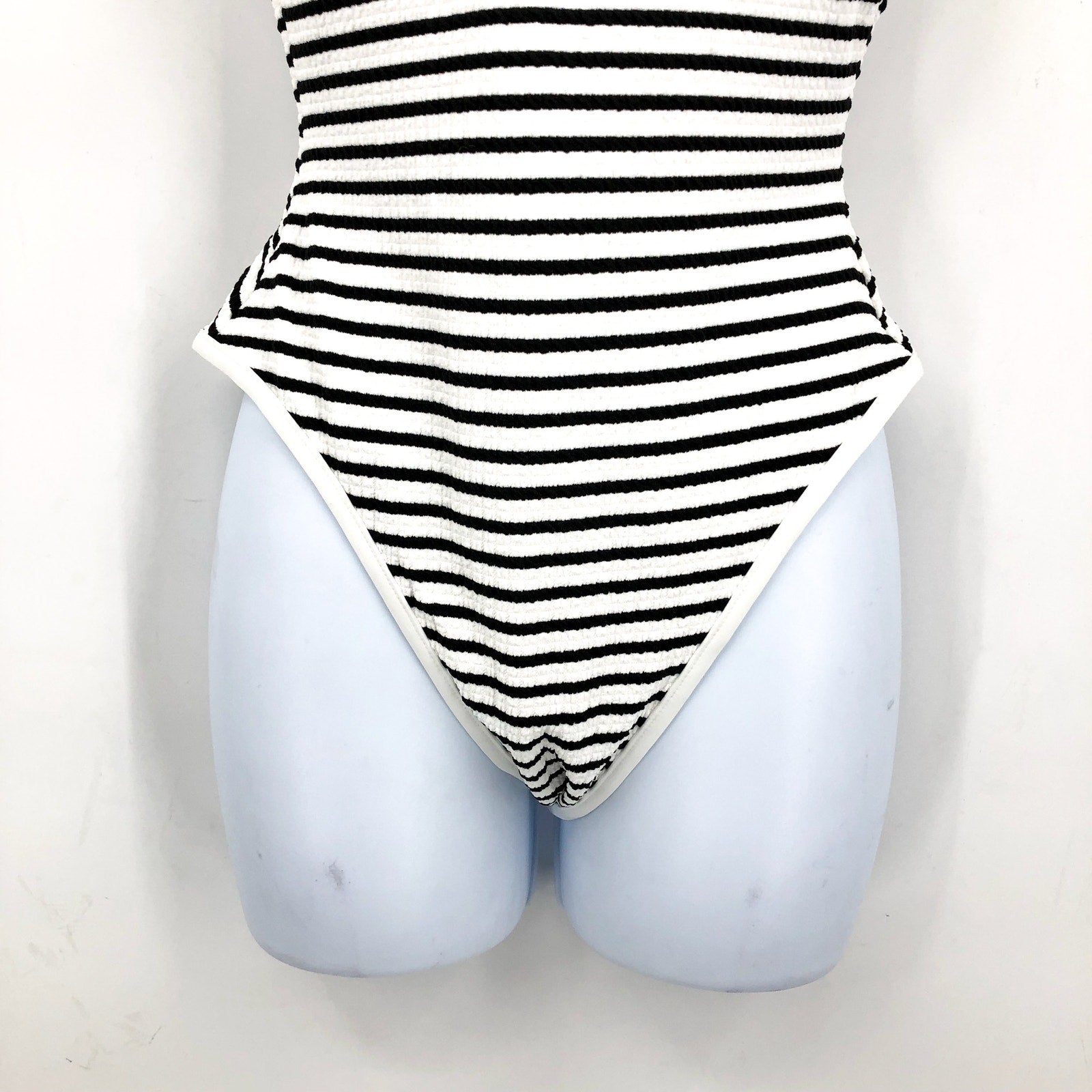 L*SPACE Women's Coco One-Piece Swimsuit Medium Black White Sail Along Stripe NWT