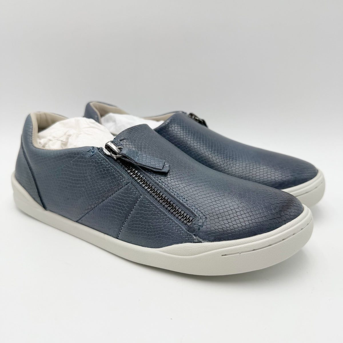 SoftWalk Womens Arezzo Casual Sneakers Size 6 Wide Blue Snake Leather NIB
