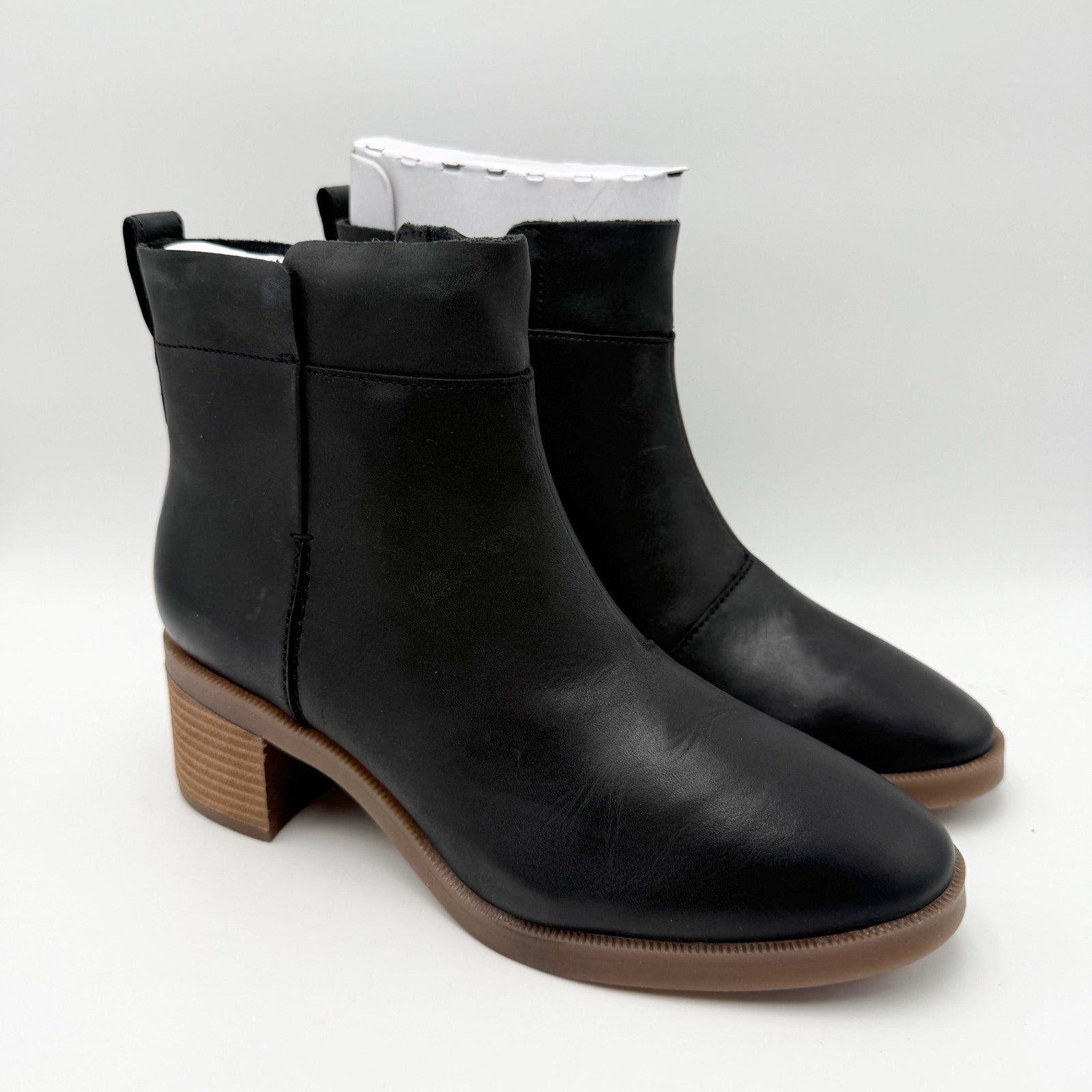Clarks Womens Lileigh Charm Heeled Ankle Bootie US 9 M Black Leather NIB