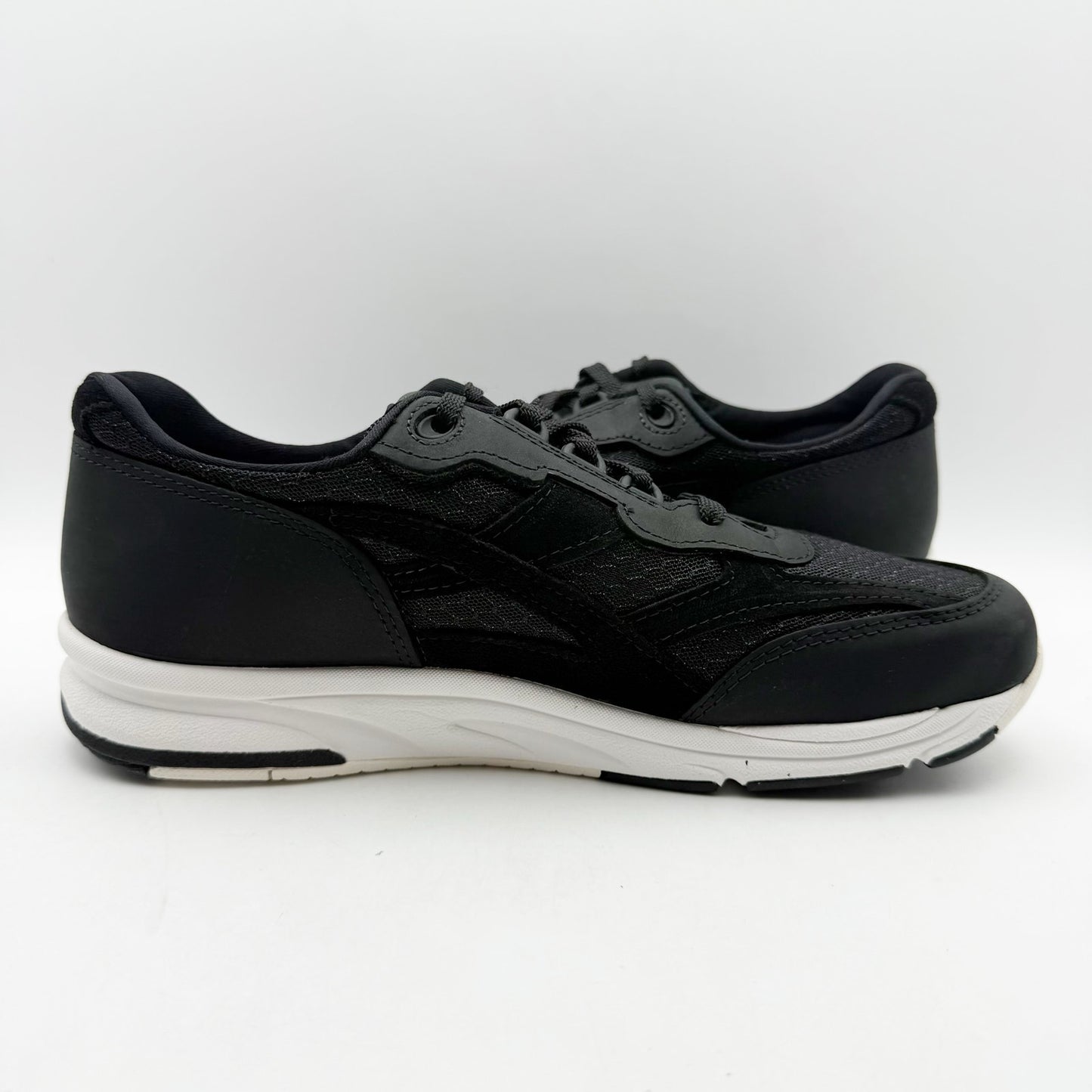 SAS Womens Tour Mesh Comfort Walking Sneaker US 9.5 Narrow Black Leather NIB