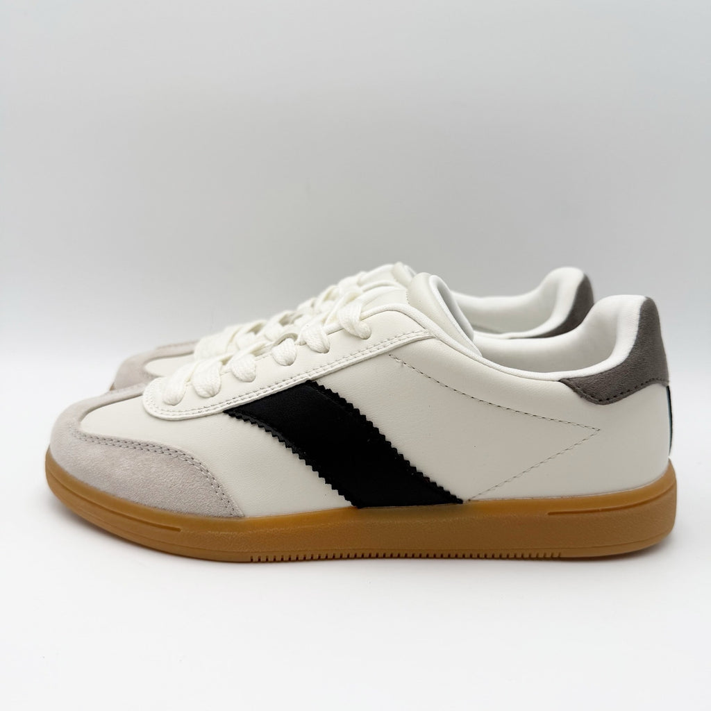 Universal Thread Womens Spencer Fashion Sneakers Size 6 White Black NWOB