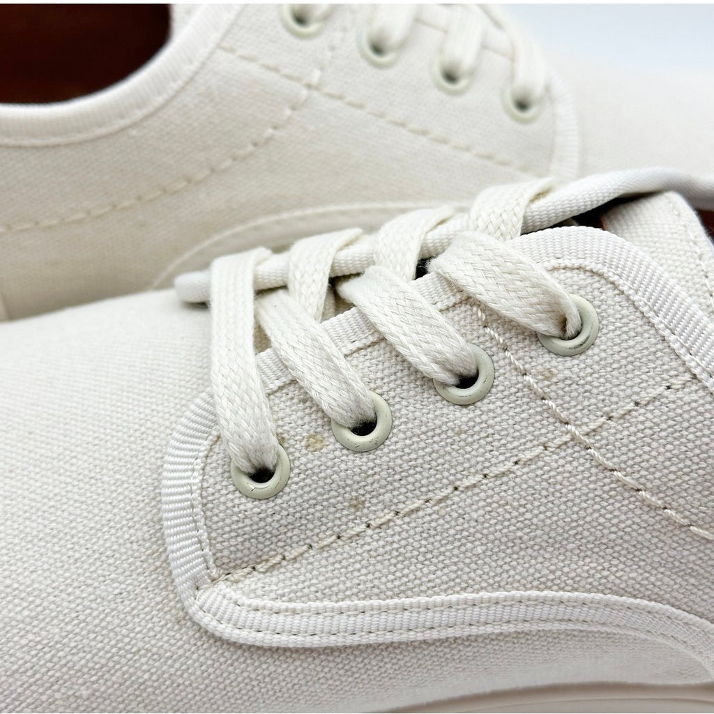 STEVE MADDEN Mens Fenta Casual Sneakers Size 9.5 M Cream White Fabric NIB