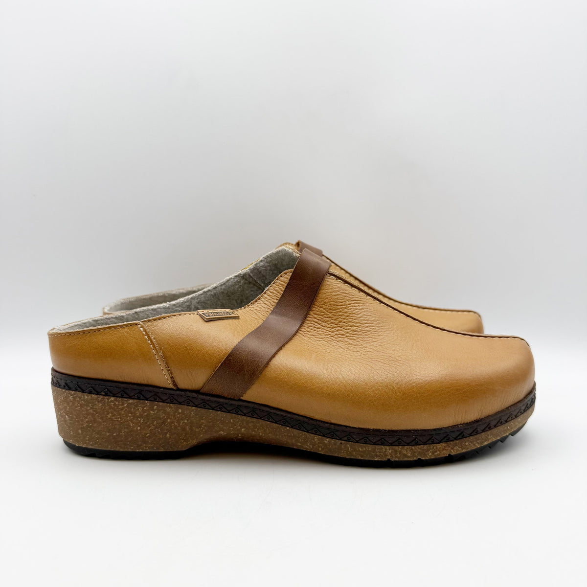 Pikolinos Womens GRANADA W0W Clogs EU 41 US 10-10.5 Tan Leather NIB