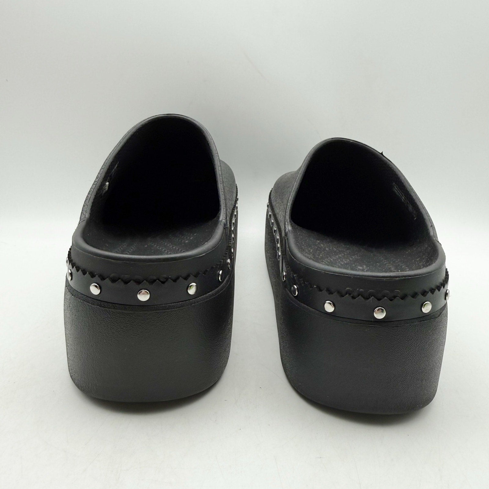 Crocs Womens Dylan Platform Clogs US 7 EU 37.5 Black Studded NIB