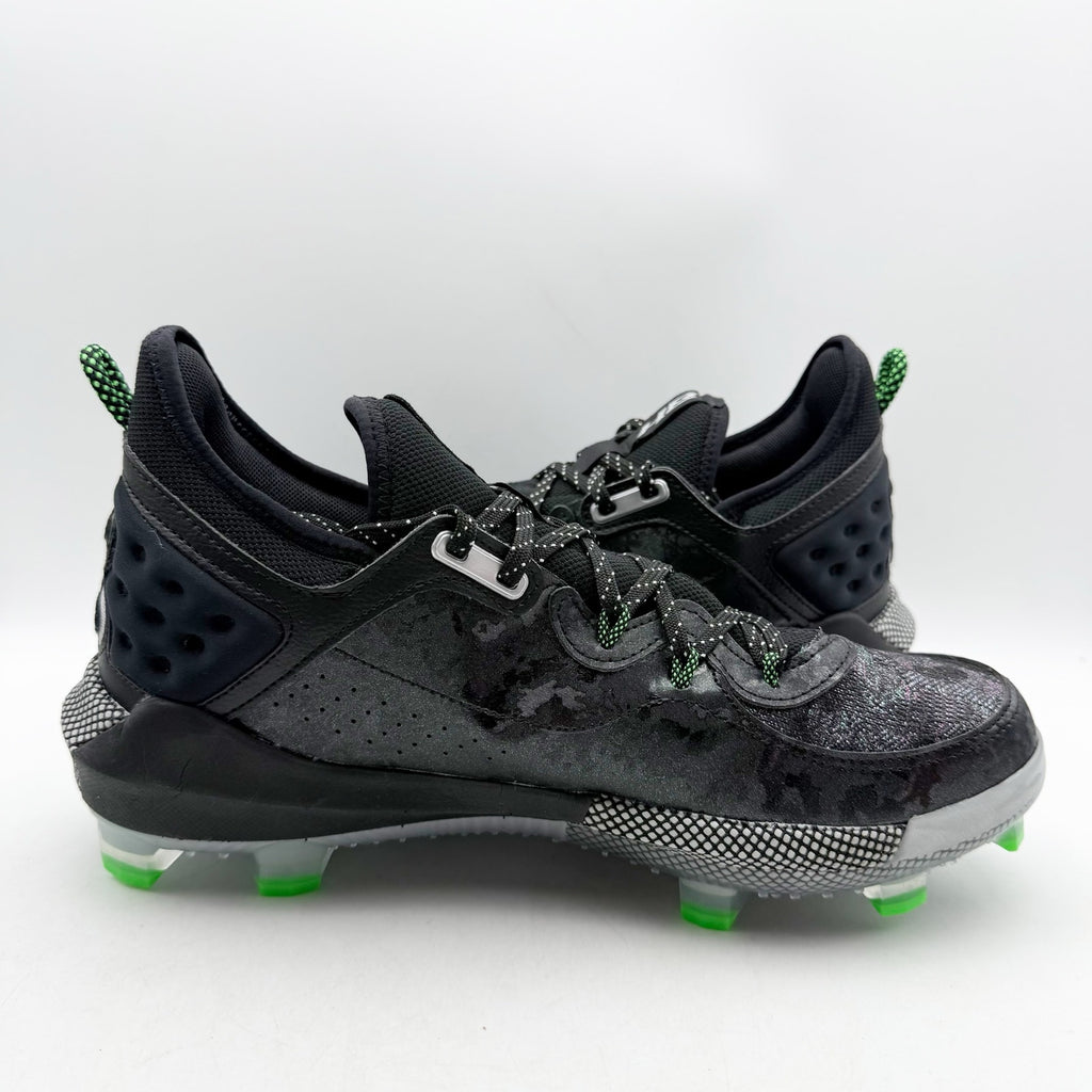 Under Armour Mens Harper 8 Elite Baseball Cleats SIZE 8 EU 41 Black Green NWOB