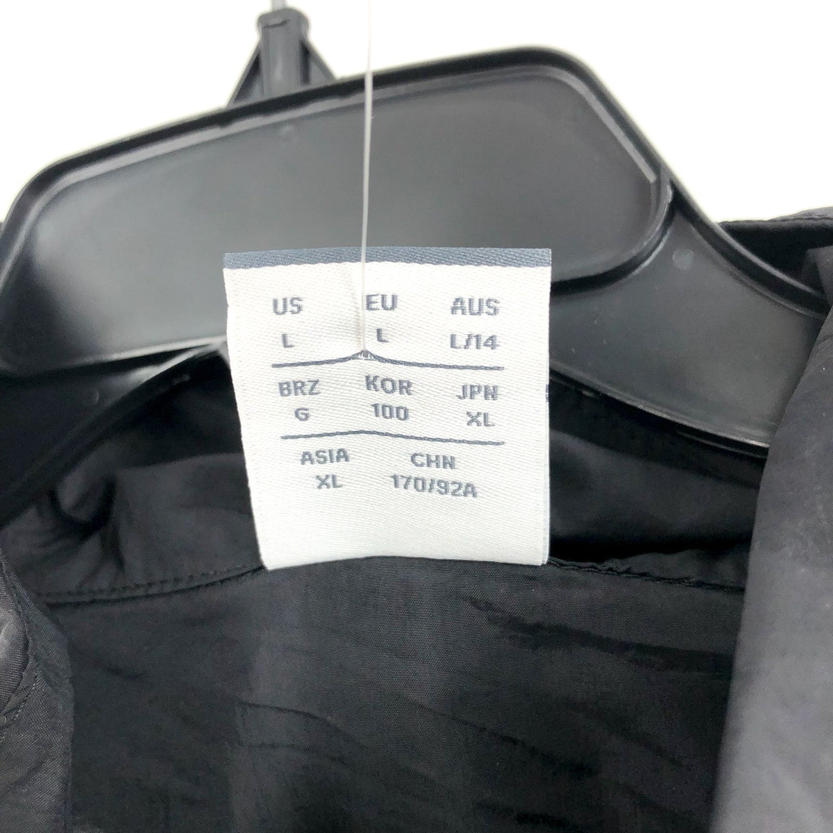 NEW BALANCE Women's Athletics Packable Jacket Large Black Hooded Lightweight NWT