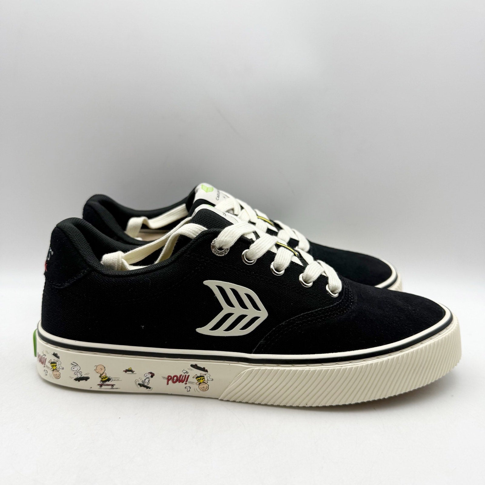 Cariuma Womens Peanuts Naioca Pro Skate Sneakers US 8.5 Black Canvas NIB
