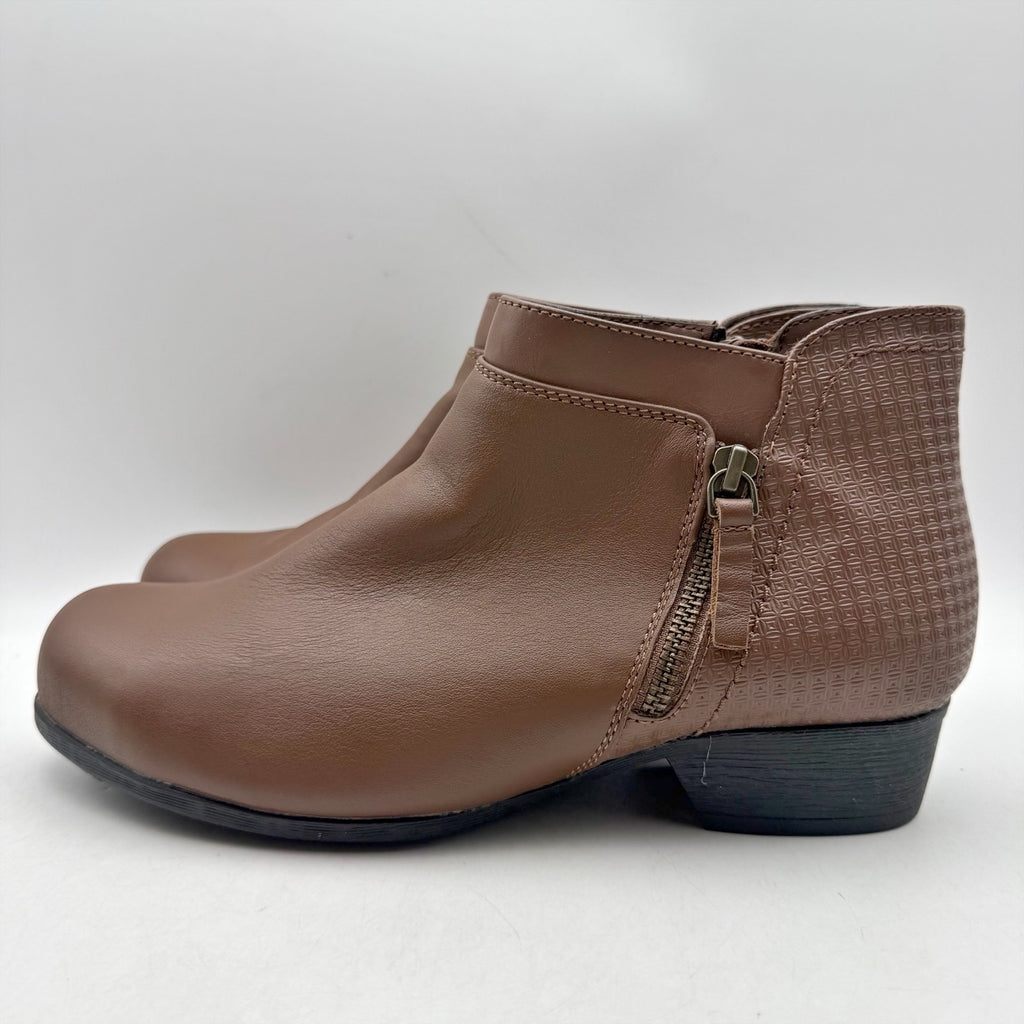 Rockport Womens Carly Alloy Toe Work Booties Size 8.5 Brown Leather NWOB