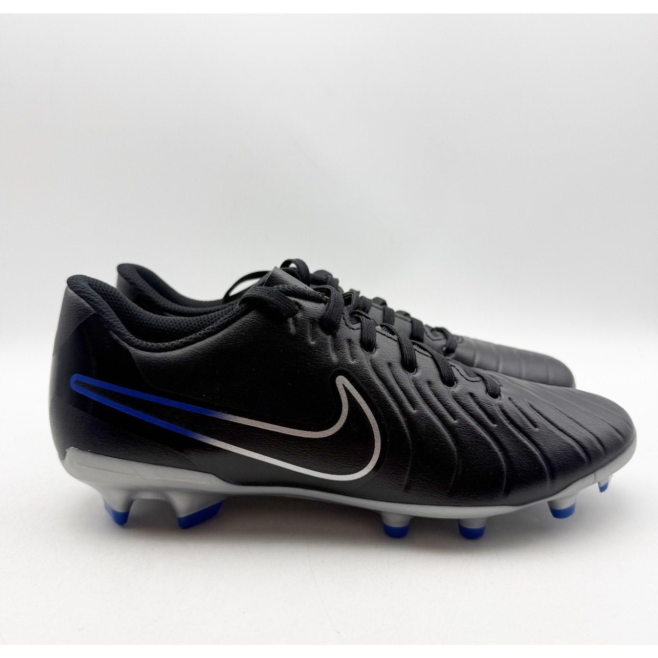 Nike Tiempo Legend 10 Club MG Soccer Cleats Mens 6.5 Womens 8 DV4344 BLACK NWOB