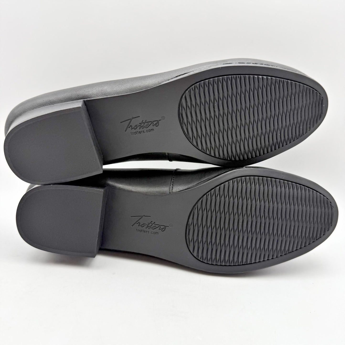 Trotters Womens Monarch Loafers US 9.5 M Black Leather Heel Comfort NIB