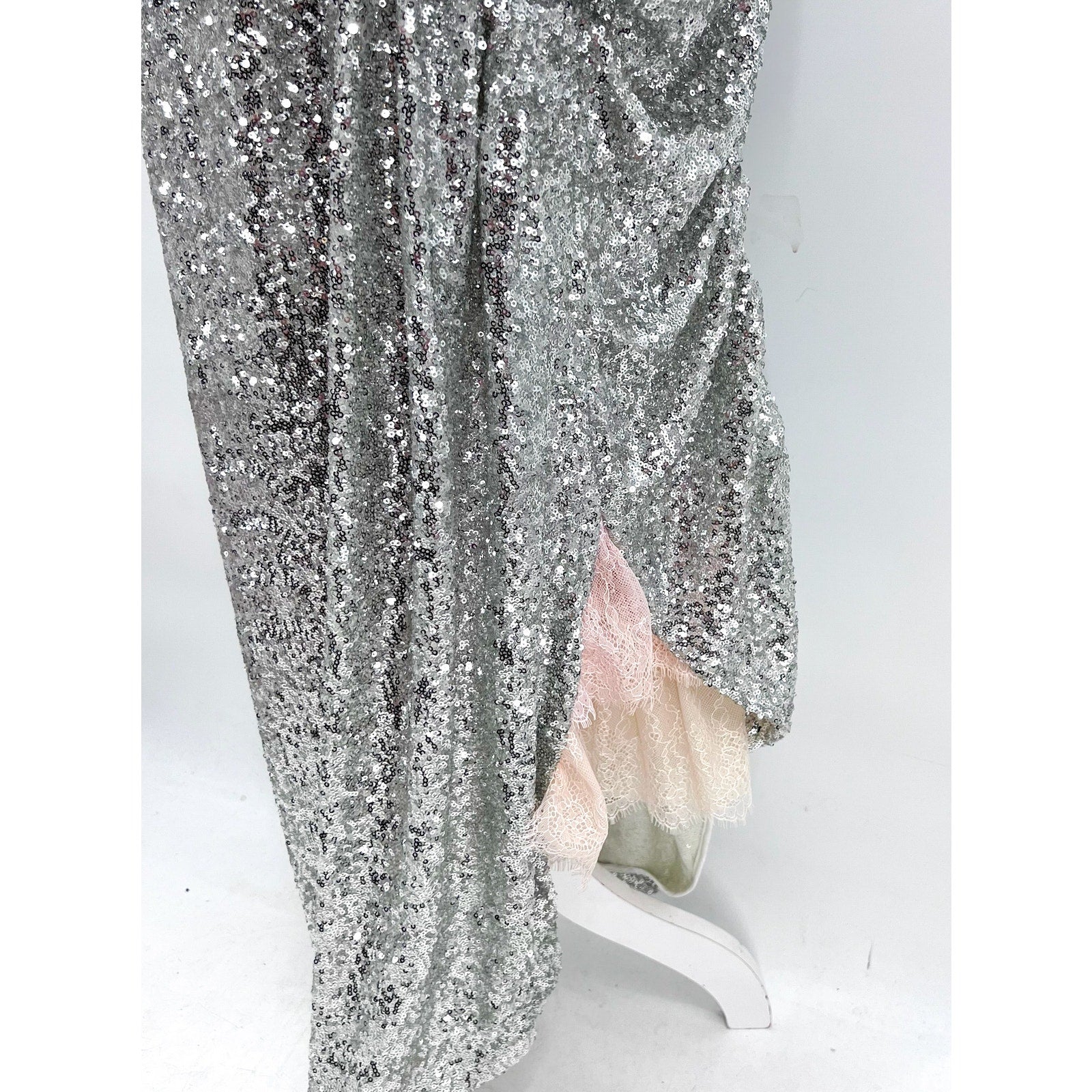 PREEN BY THORNTON BREGAZZI Welda Sequin Dress Medium Silver Long Sleeve NWOT