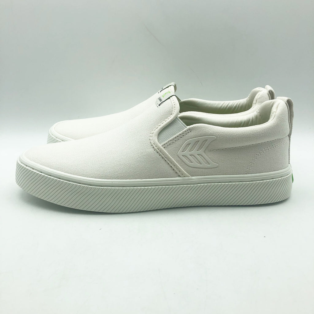 Cariuma Women's Slip-On Canvas Sneakers Size 9 Off White Casual Shoes NIB