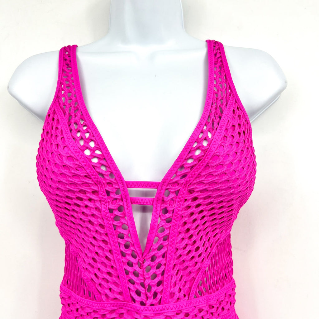 BECCA Women's Castaway Textured One-Piece Swimsuit Small Azalea Pink NWT