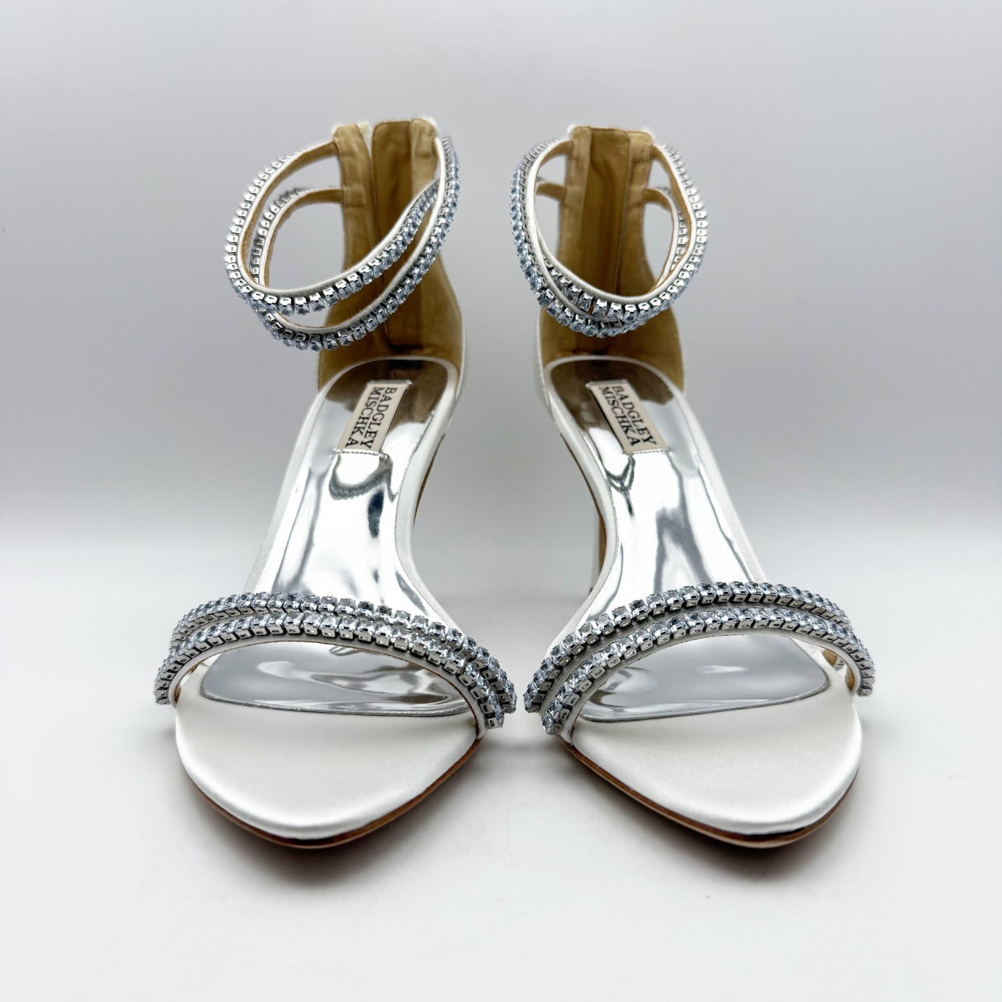 Badgley Mischka Womens Logan Heeled Sandals US 8.5 Silver Leather Crystal NIB