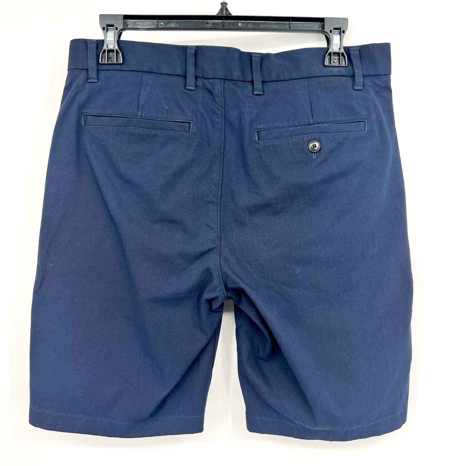 EVERLANE Men's The 9" Performance Chino Shorts Size 30 Navy Blue NWT