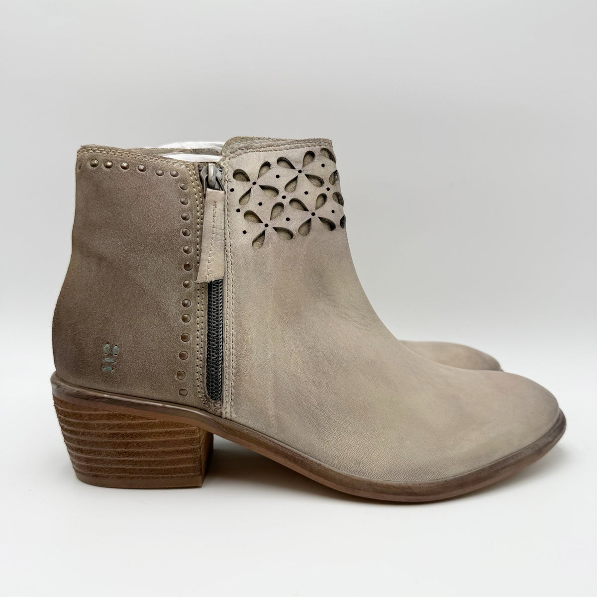 ROAN by BED STU Womens Liz Ankle Booties Size 10 M Bone Grey Leather NIB