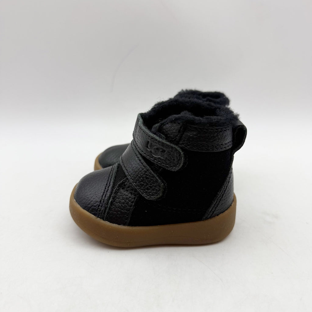 UGG Baby Rennon ll Boots US 0/1 XS Black Suede Leather NIB