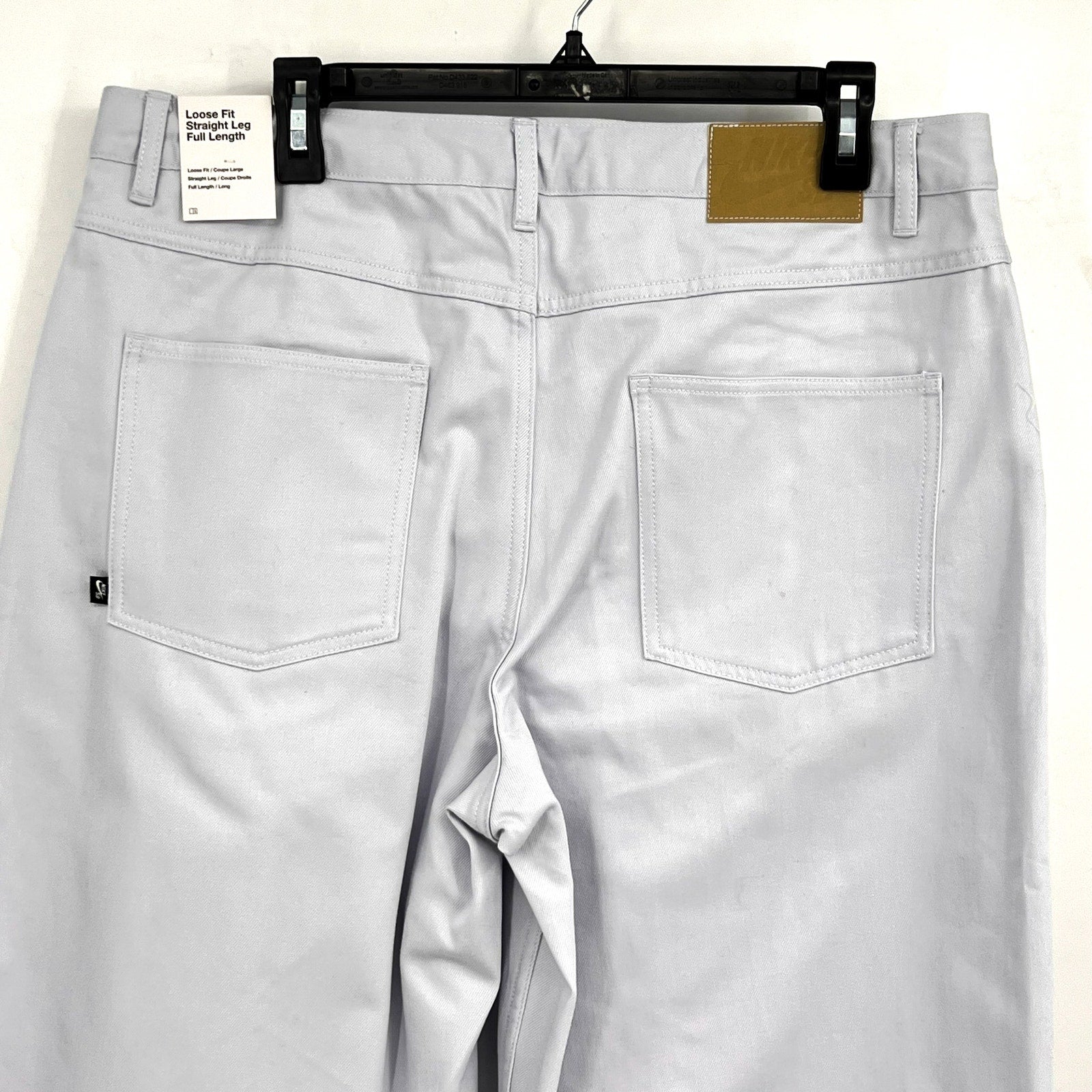 NIKE SB Men's Loose Denim Skate Pants Size 34 Light Grey Relaxed Fit Jeans NWT