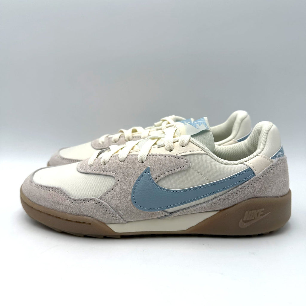 Nike Womens Terra Manta Suede Sneakers Size 6.5 Ivory Light Blue IM6484 NIB