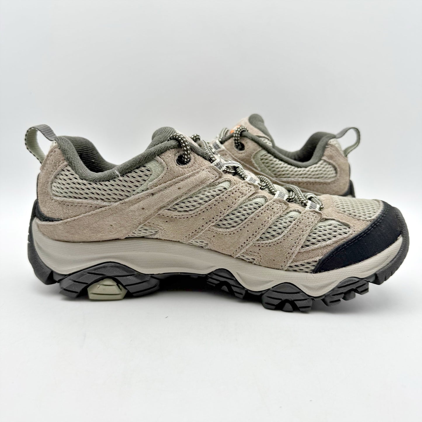 Merrell Womens Moab 3 Hiking Sneakers US 7.5 M EU 38 Tan Leather Athletic NIB