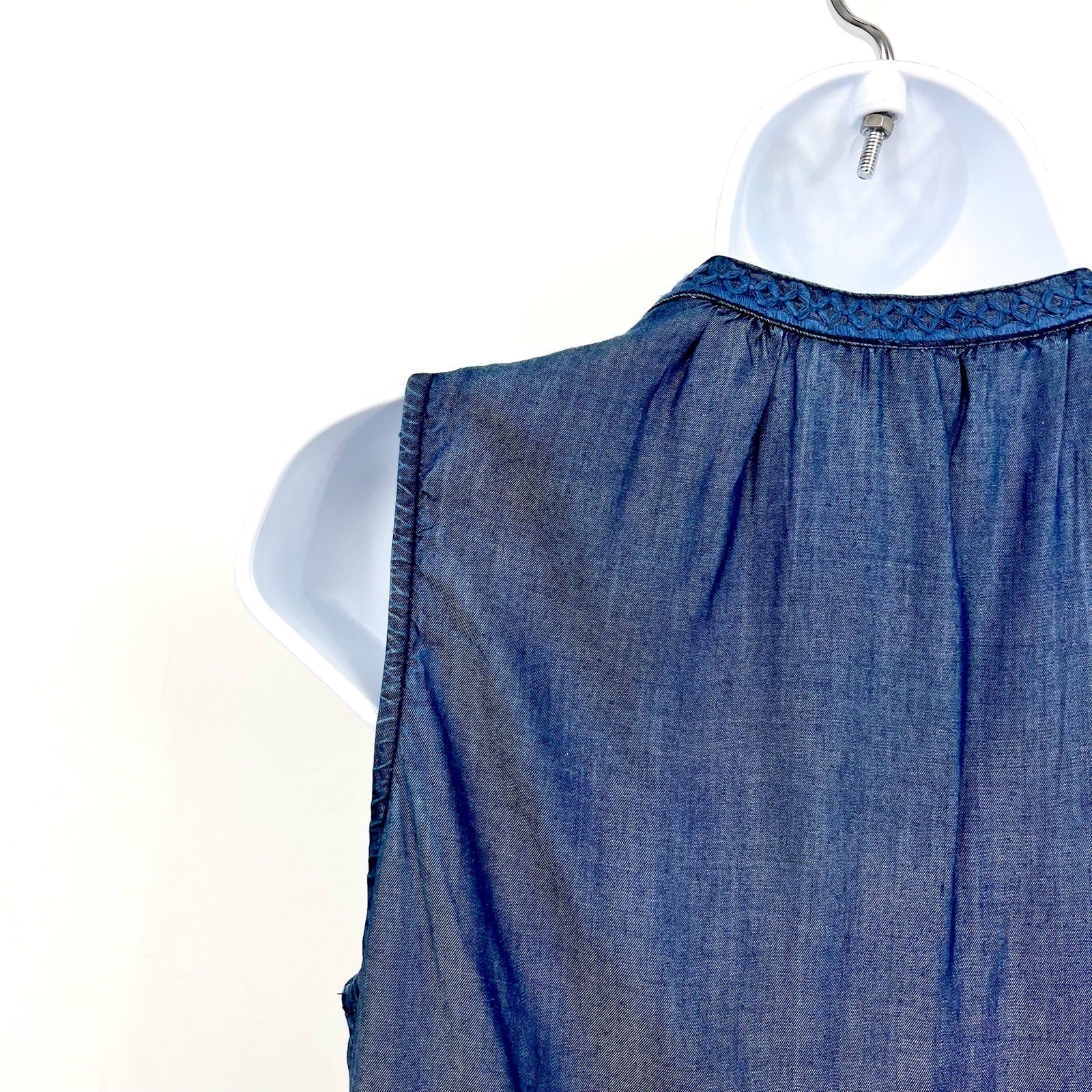 TOMMY BAHAMA Women's Chambray Coverup Dress Medium Blue Split-Neck NWT