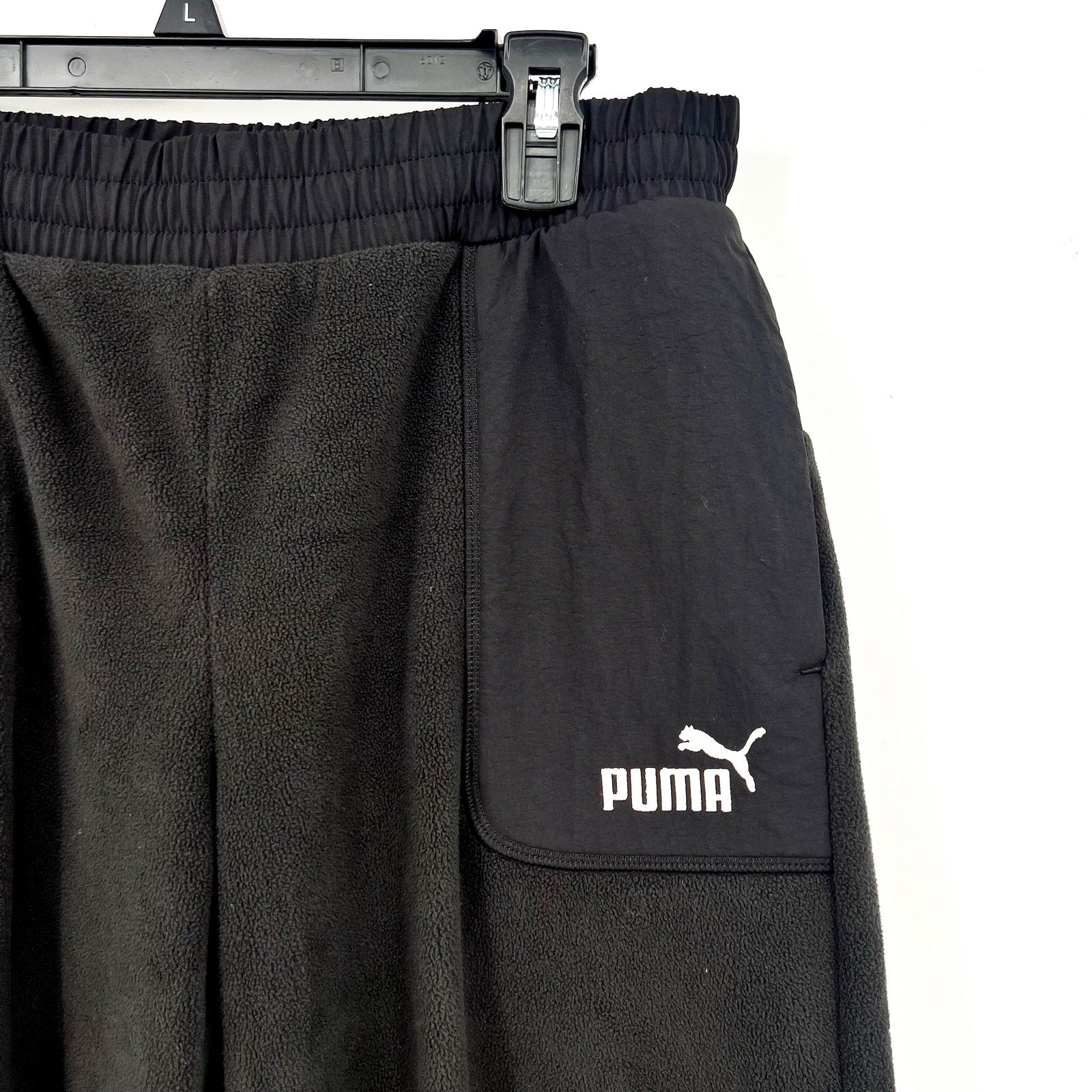 PUMA Women's ESS Elevated Winterized Pants Medium Black Drawstring Joggers NWT