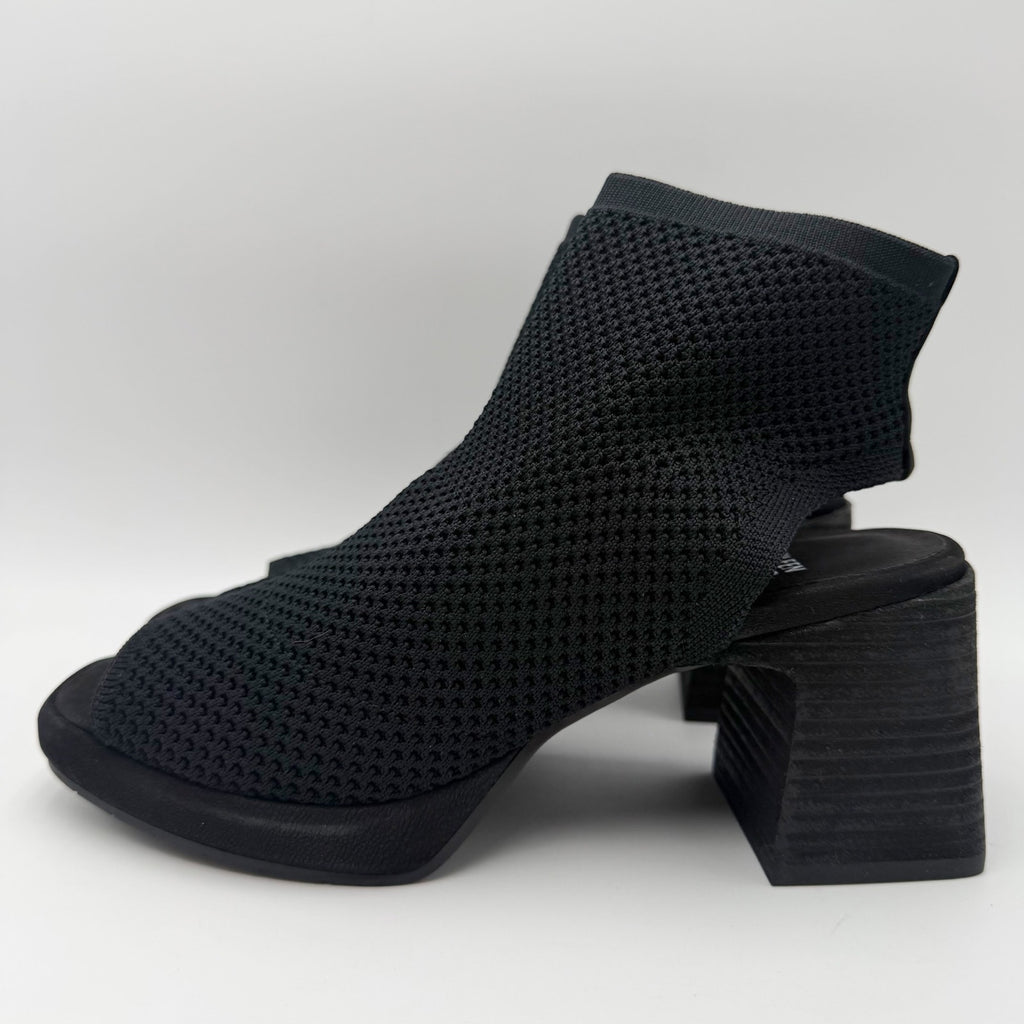 Eileen Fisher Womens Gavis Platform Sandals Size 9.5 M Black Knit NIB
