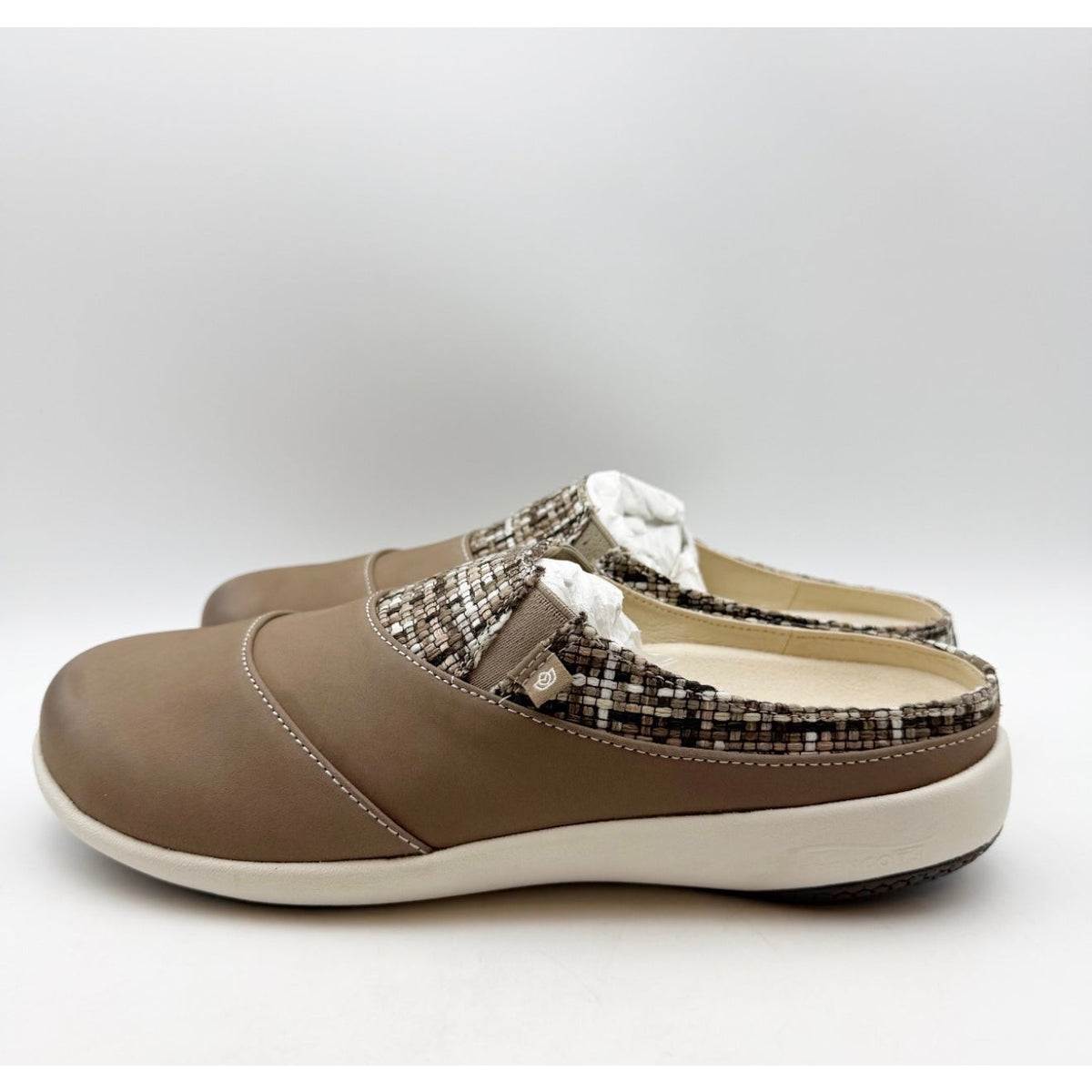 SPENCO Women's Nuevo Harvest Siesta Mule Size 9.5 Fossil Brown Leather NIB