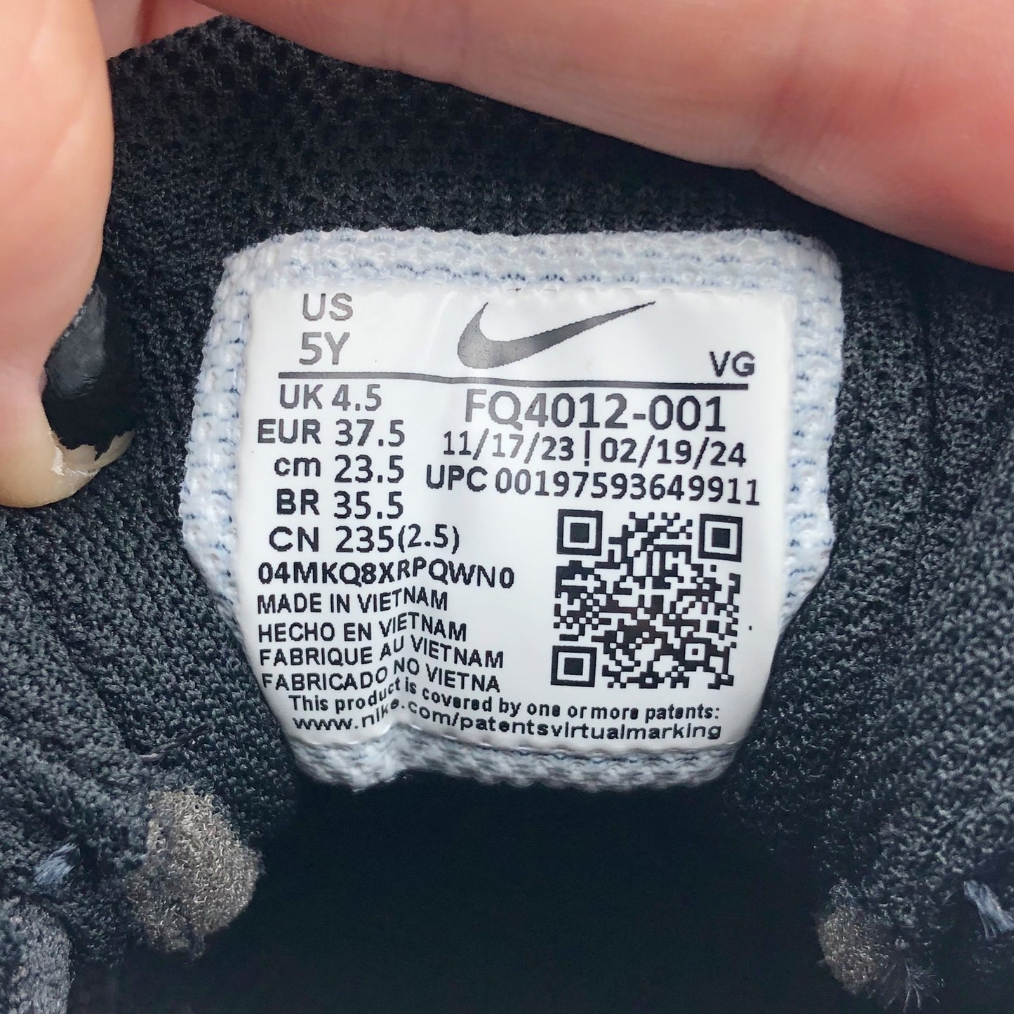 Nike Kids Alpha Menace 4 Shark Football Cleats Size 5 Wide Black Grey White NWOB