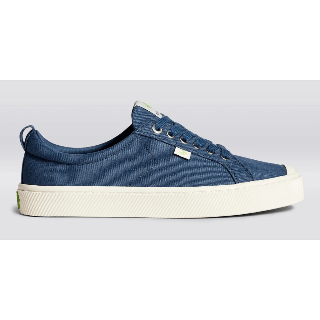 Cariuma Men's OCA Low Casual Sneakers Size 10 Marine Blue Canvas NIB