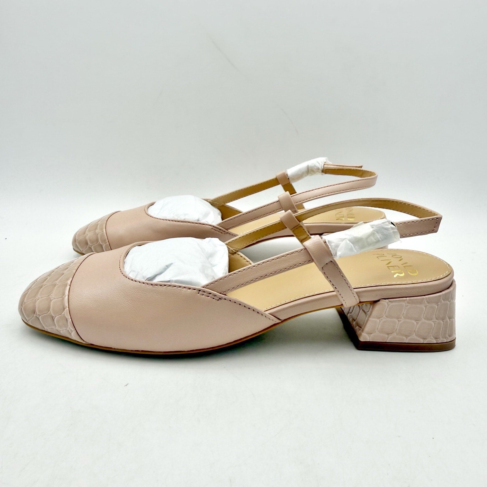 Donald Pliner Womens Reval Pumps Size 6.5 Pink Leather Heels Slingback NIB