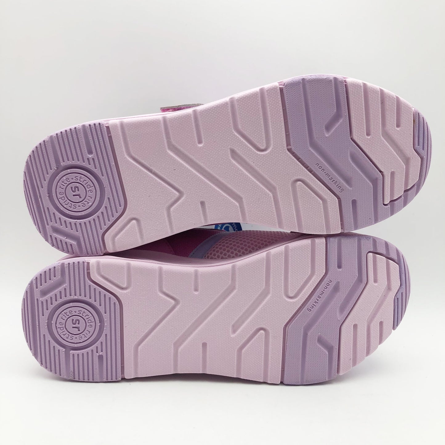 Stride Rite Girls Made To Play Sneaker Size 1.5 Light Pink Kids Shoe NIB